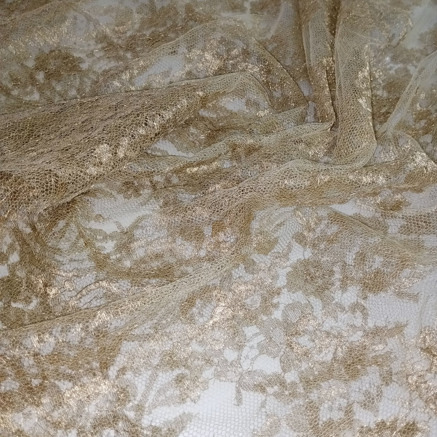 Dentelle de soie