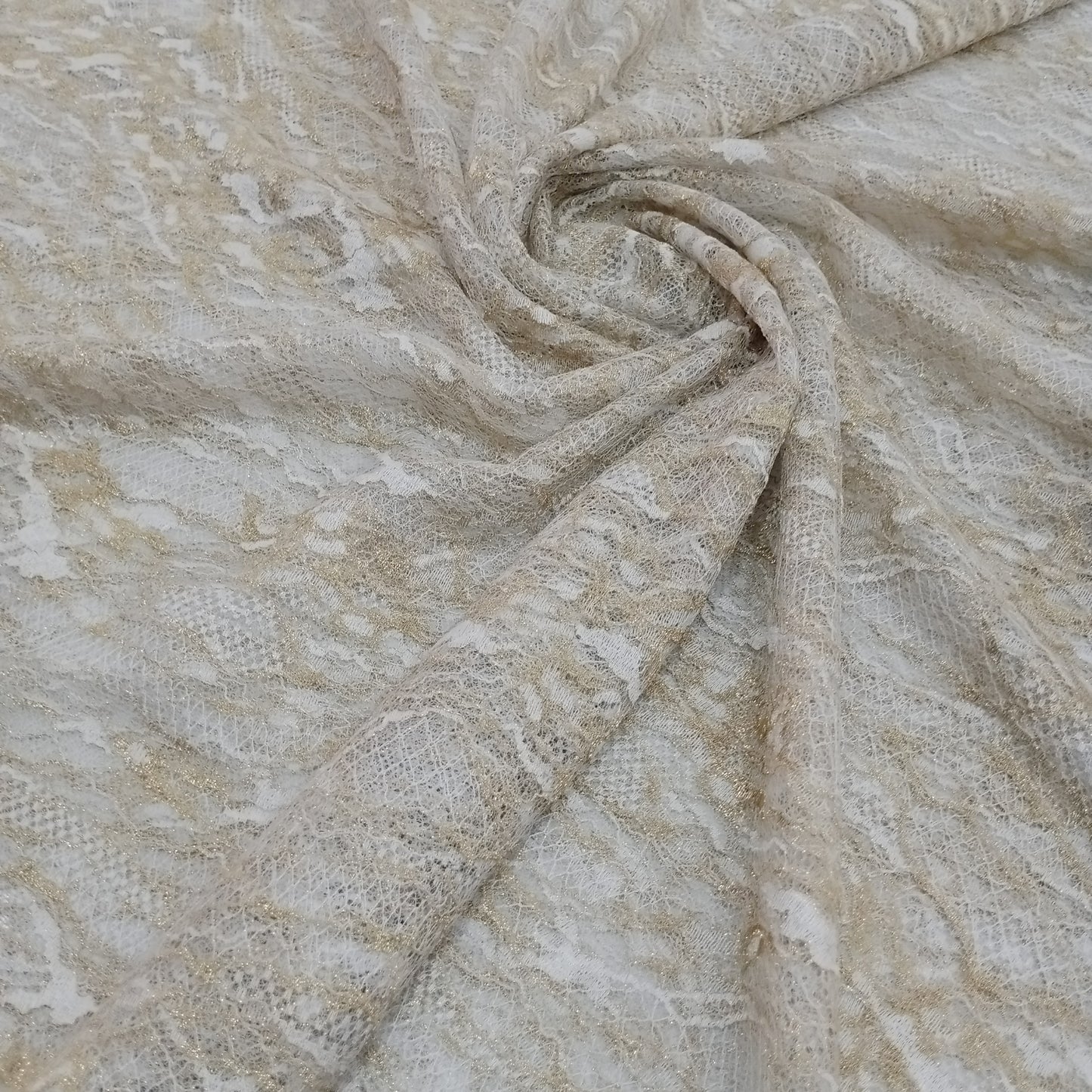 Dentelle de soie