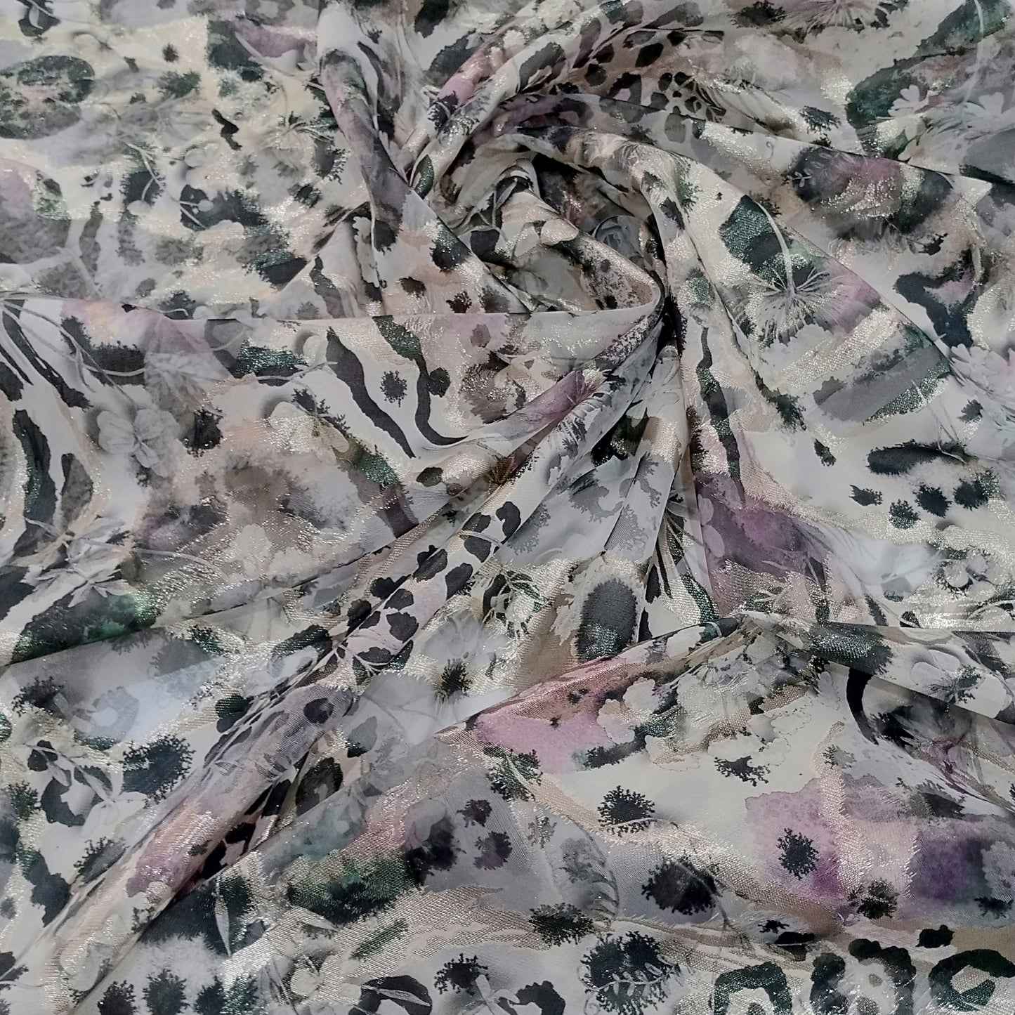 Silk fil coupé organza