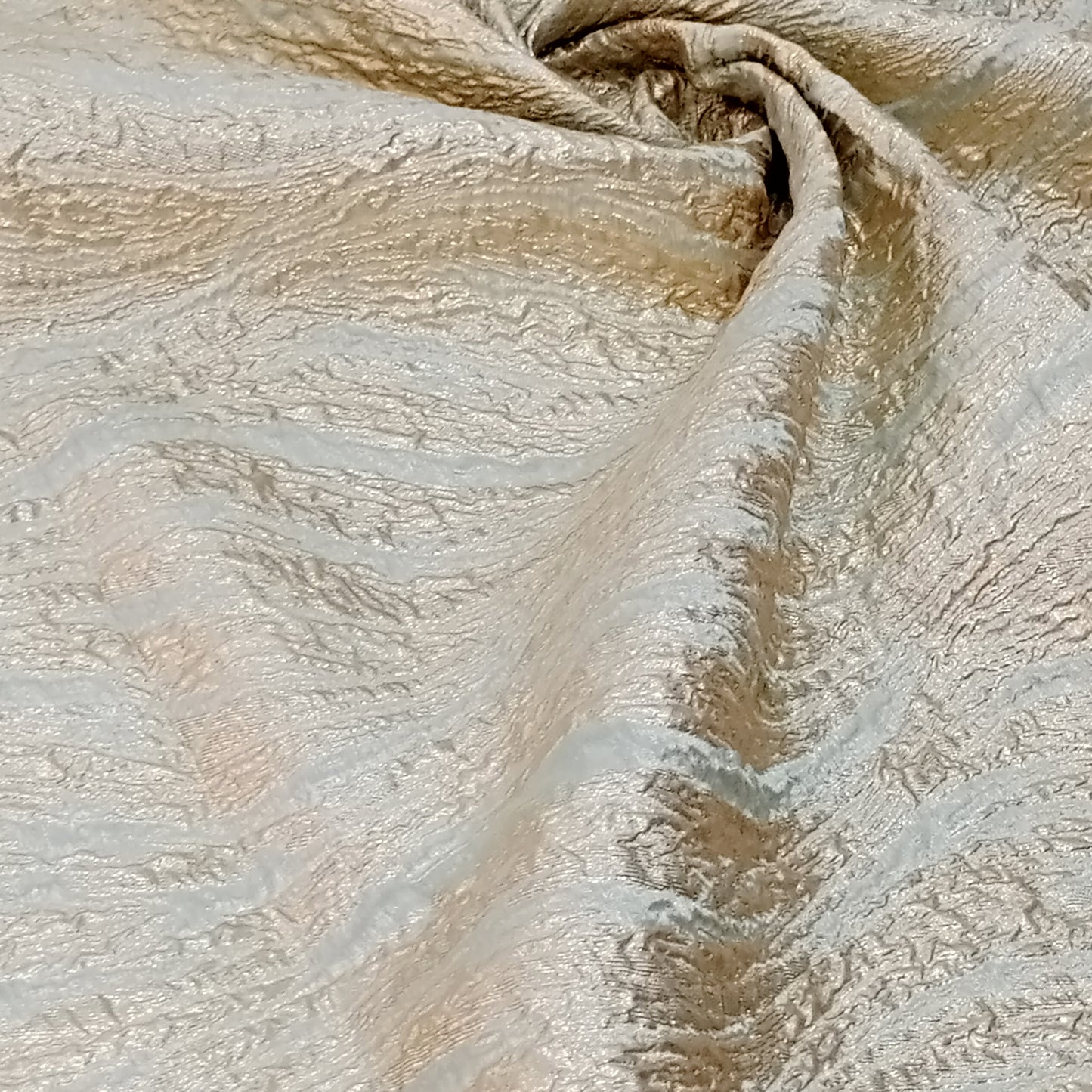 brochet organza