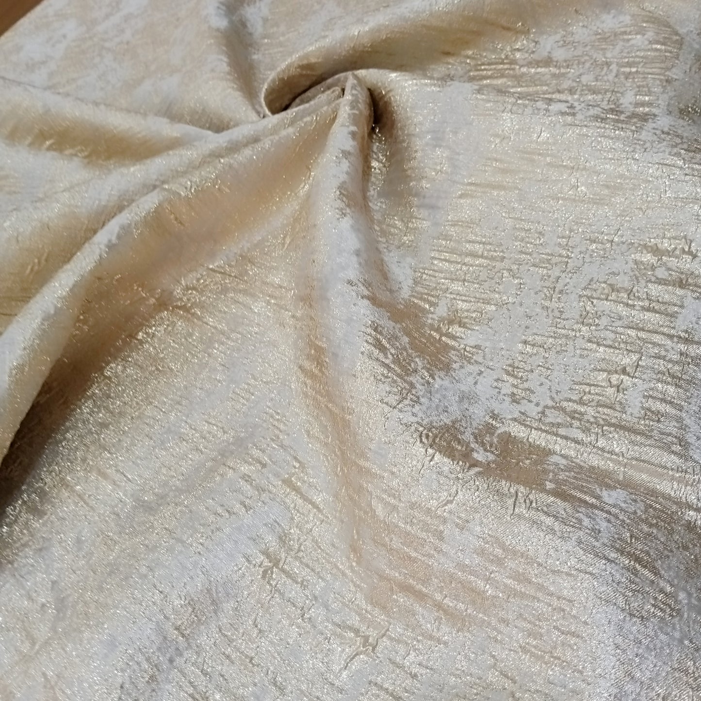 brochet organza