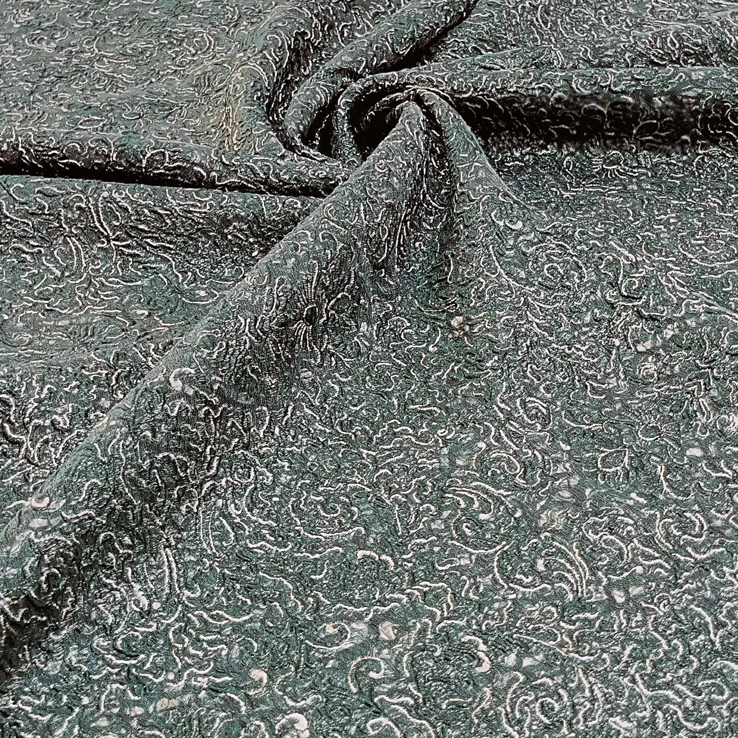 brochet organza