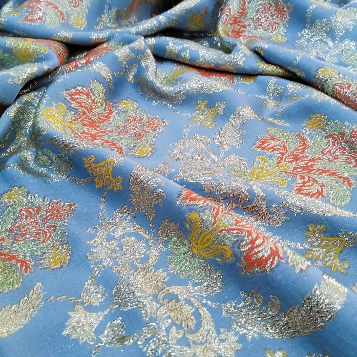 New collection Brochet de soie