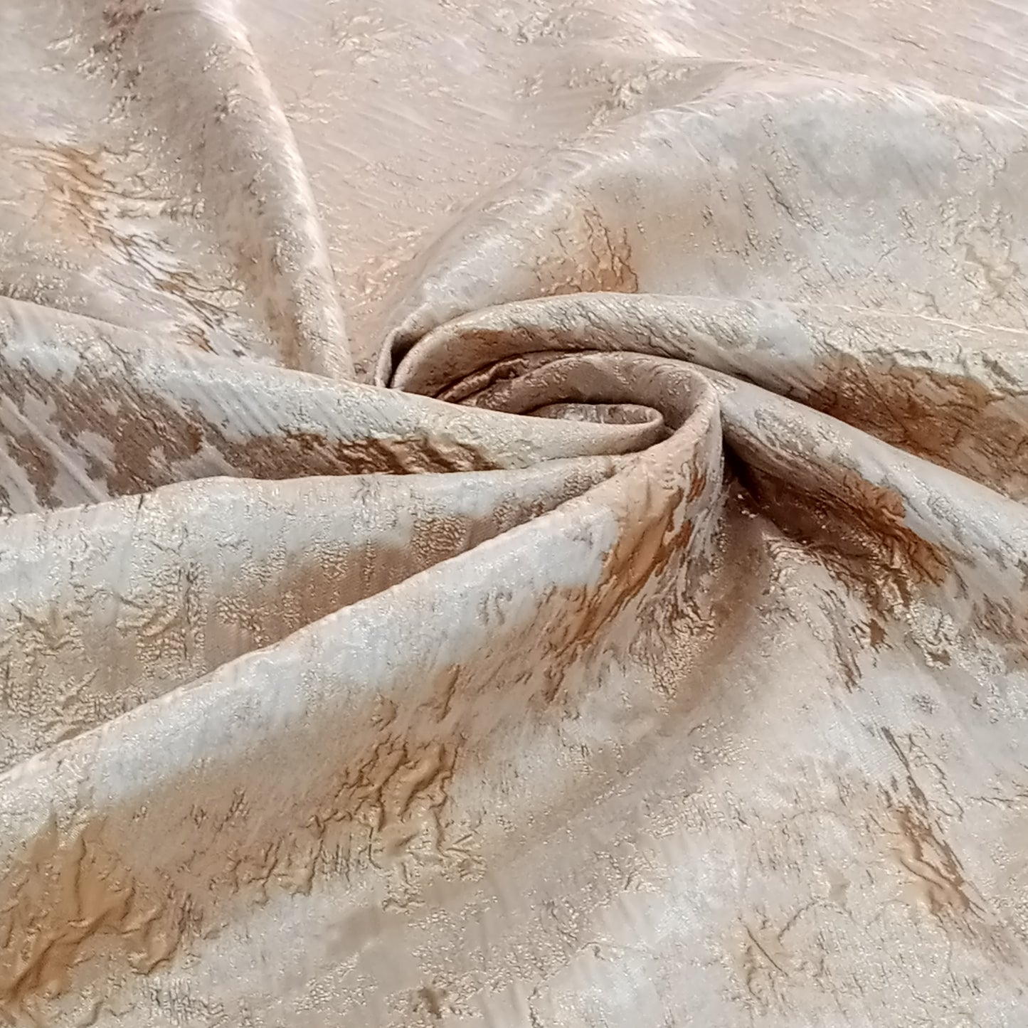 brochet organza