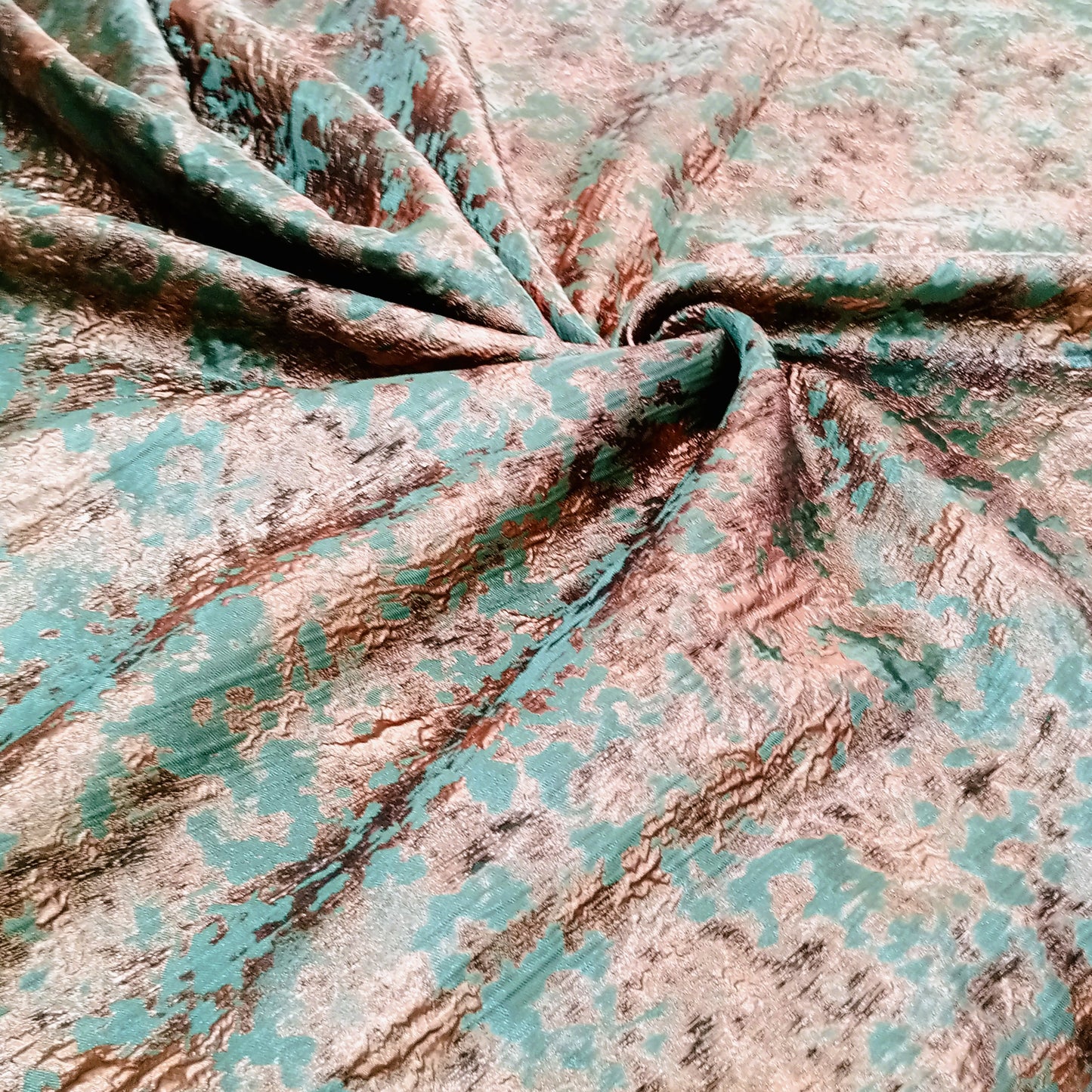 brochet organza