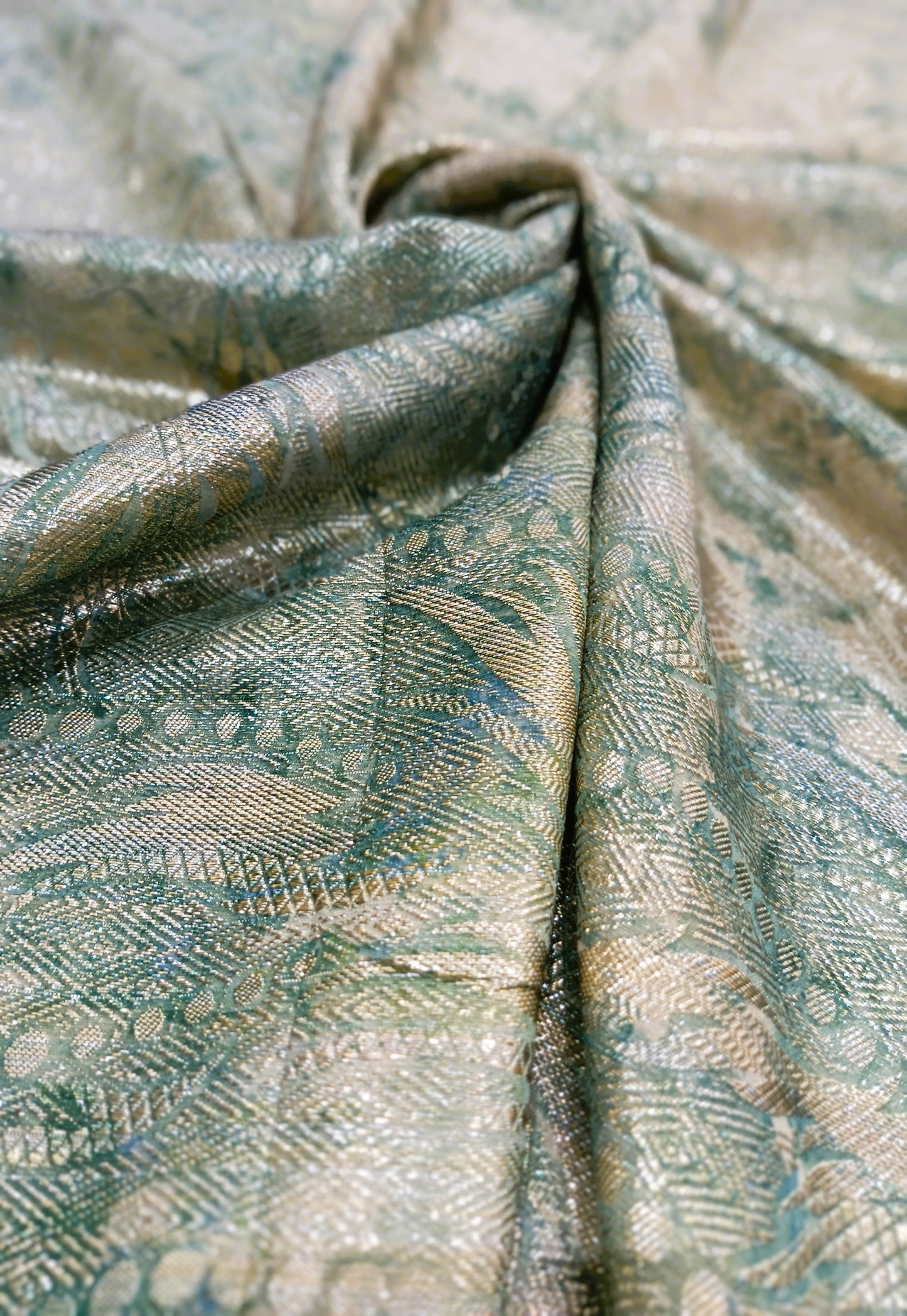 Tissu laminé nouveau collection