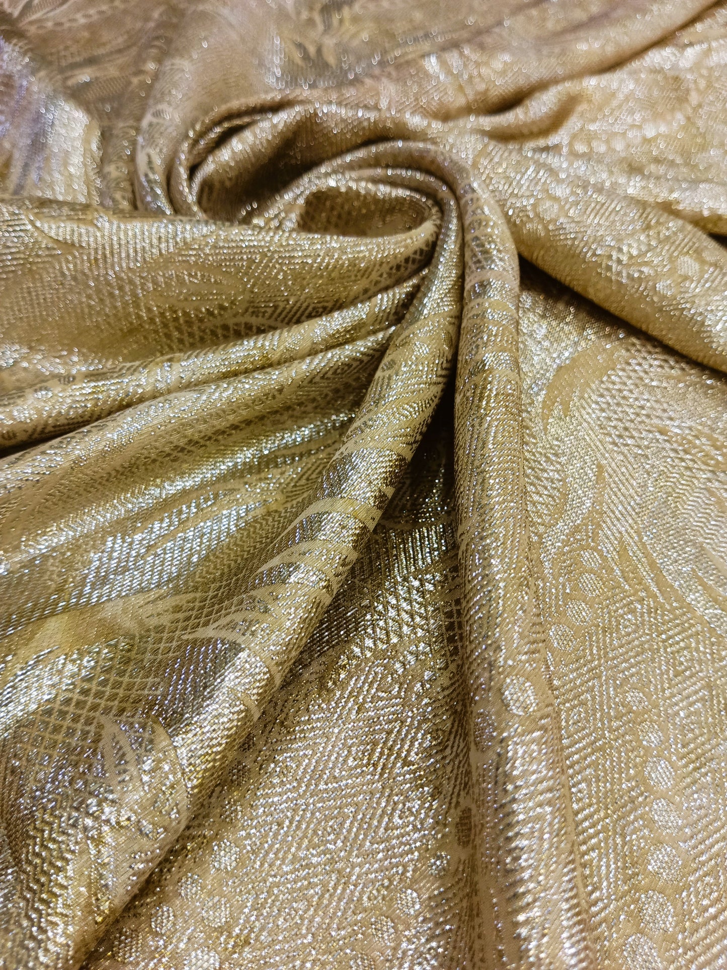 Tissu laminé nouveau collection