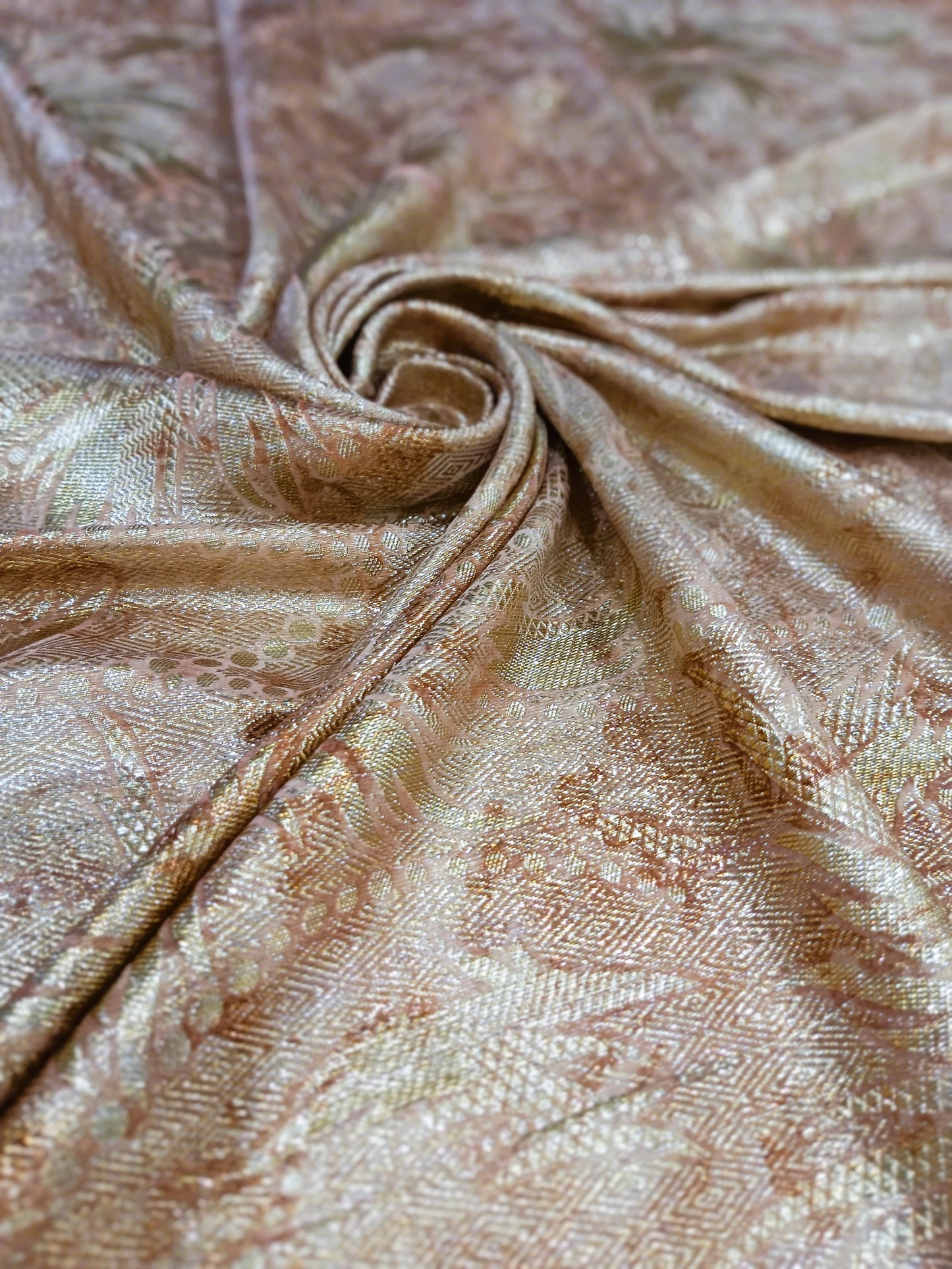 Tissu laminé nouveau collection