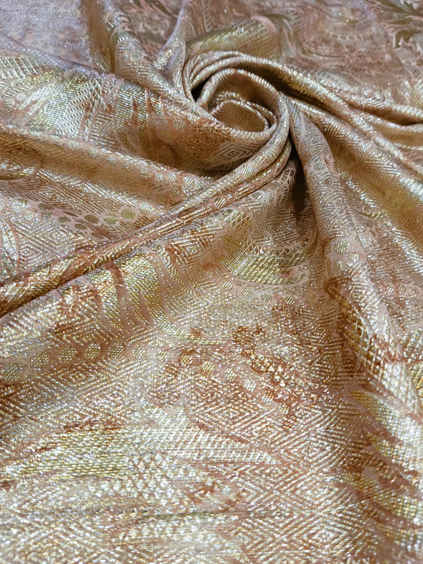 Tissu laminé nouveau collection