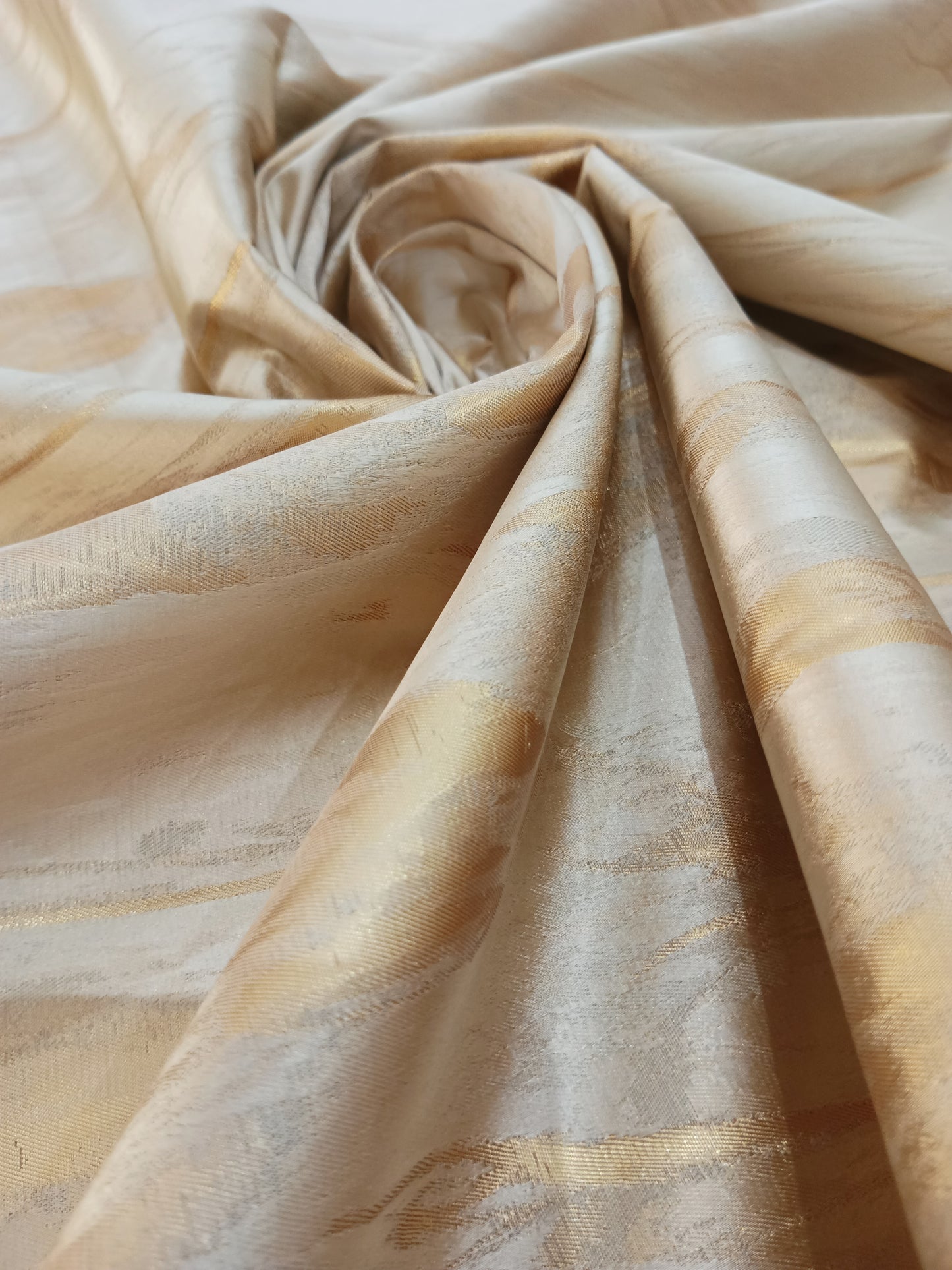 chiné de soie Brochet