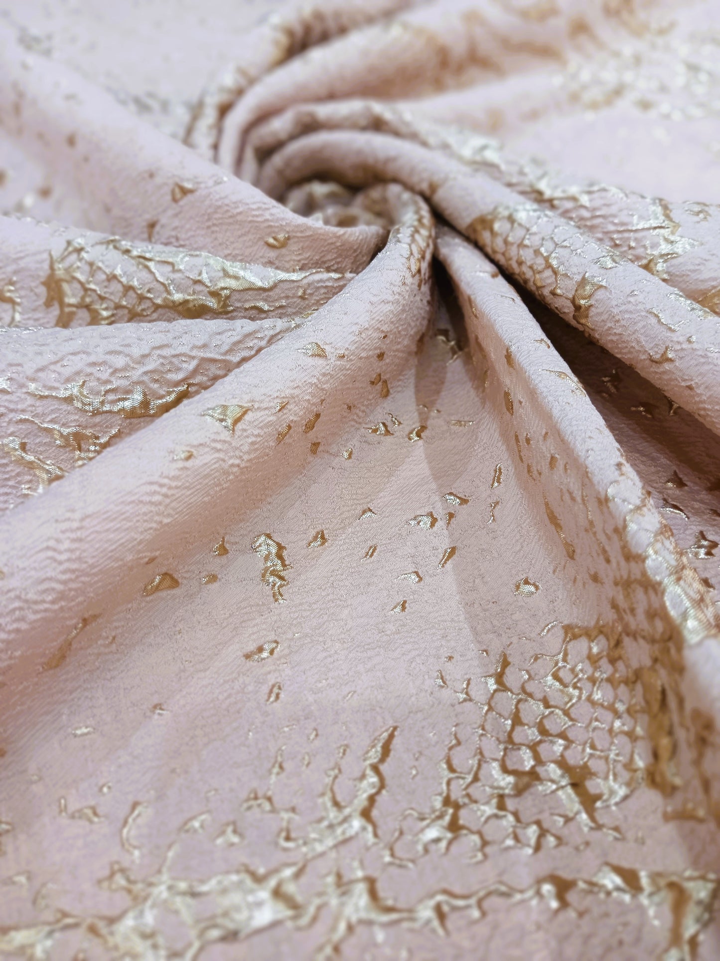 Collection Brochet de soie