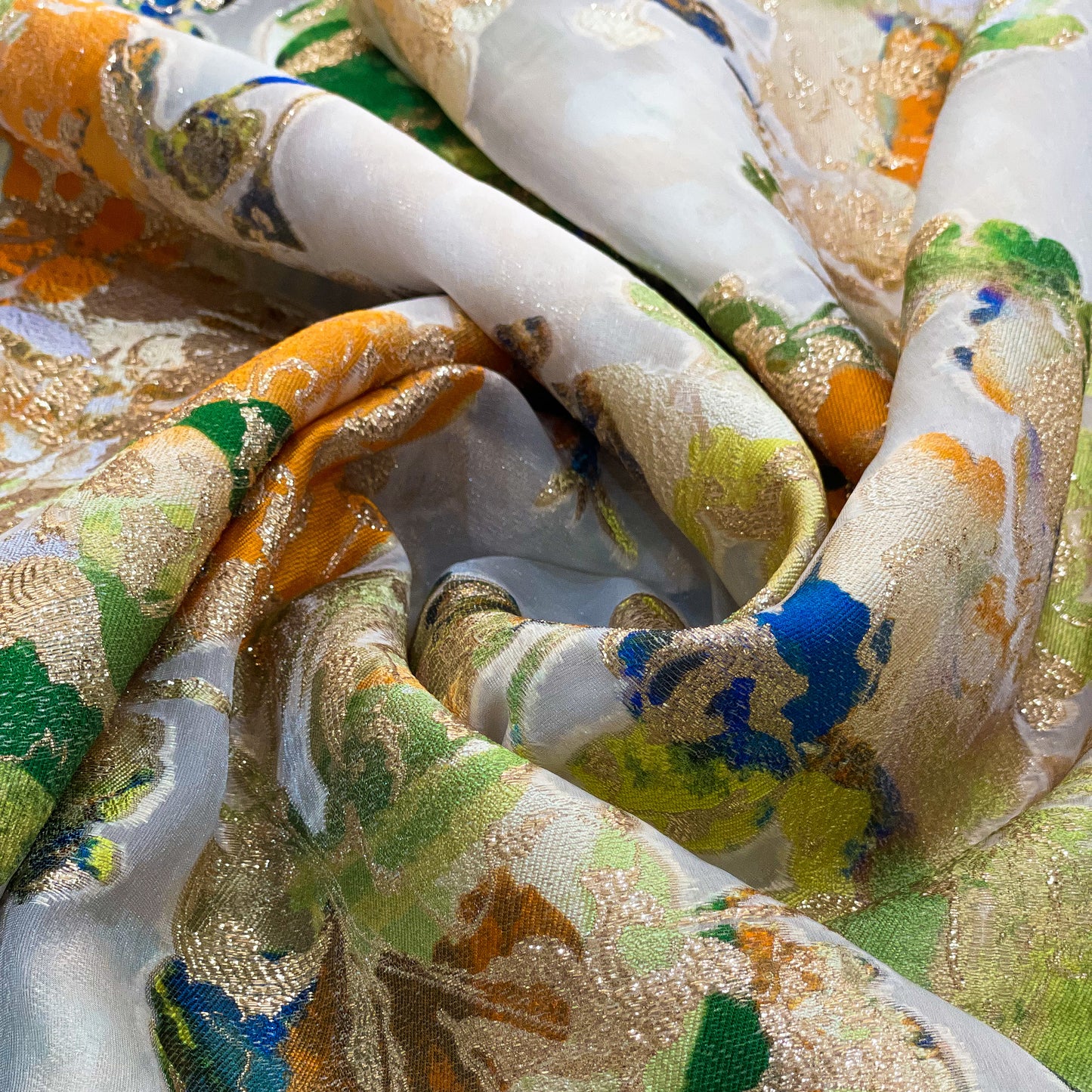 Silk fil coupé organza