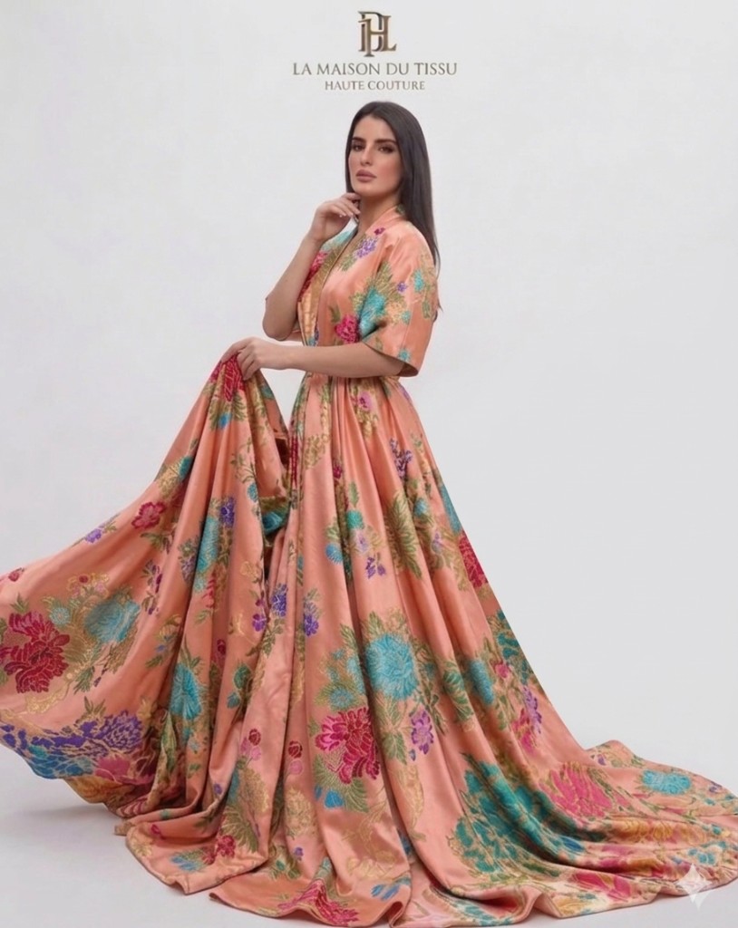 Collection Brocard — jacquards floraux et fils métalliques